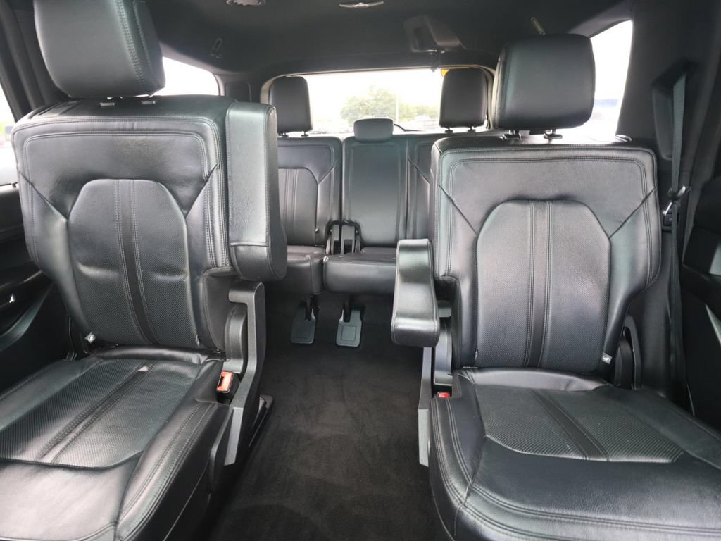 Used 2018 Ford Expedition Limited w/ Equipment Group 302A RWD image 12