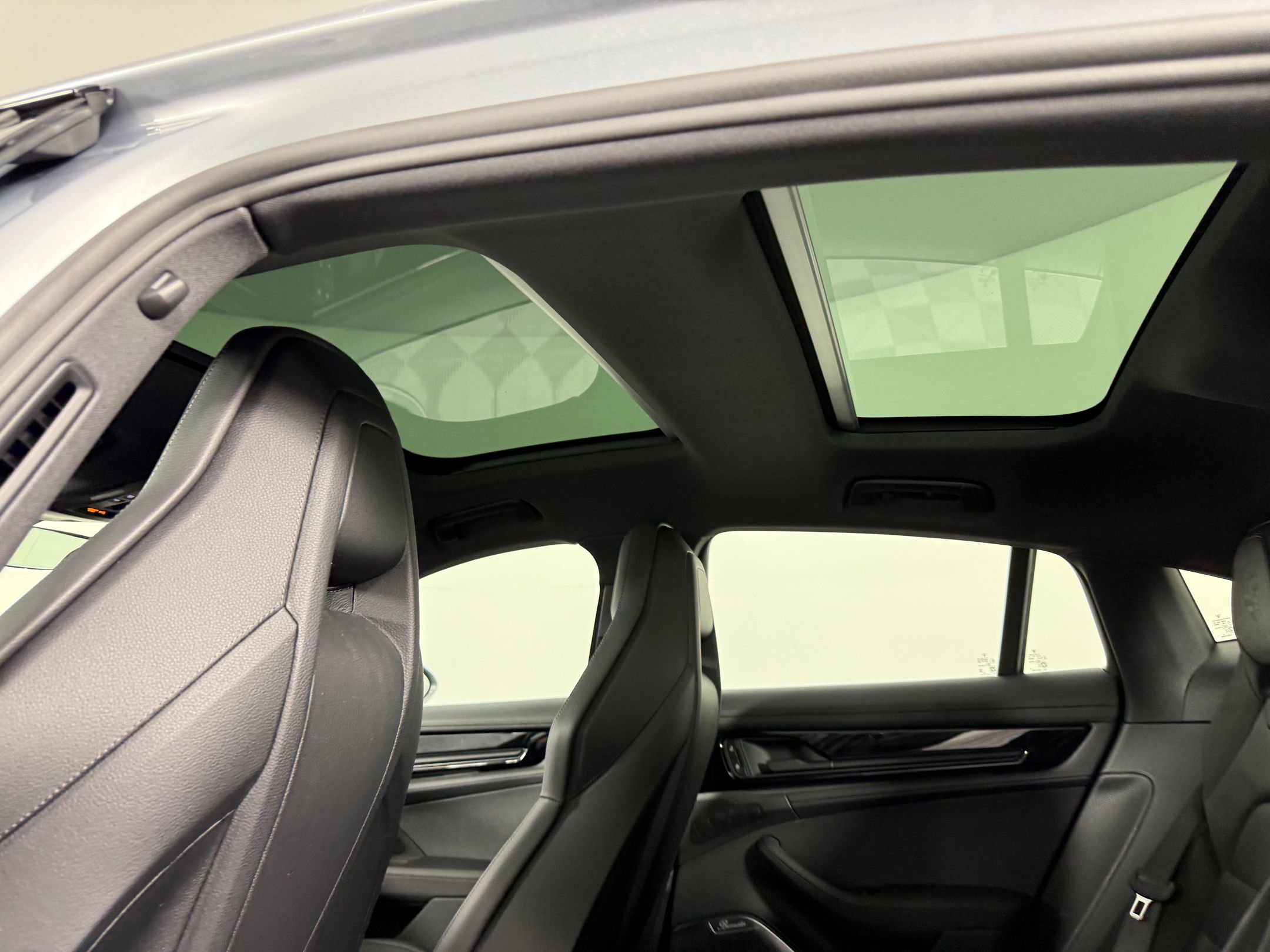 New 2026 Porsche Panamera 4 AWD/4WD image 15