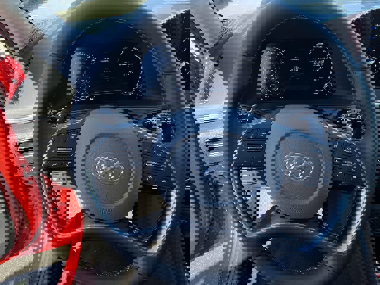 Used 2021 Hyundai Sonata Limited w/ Preferred Accessory Package image 15