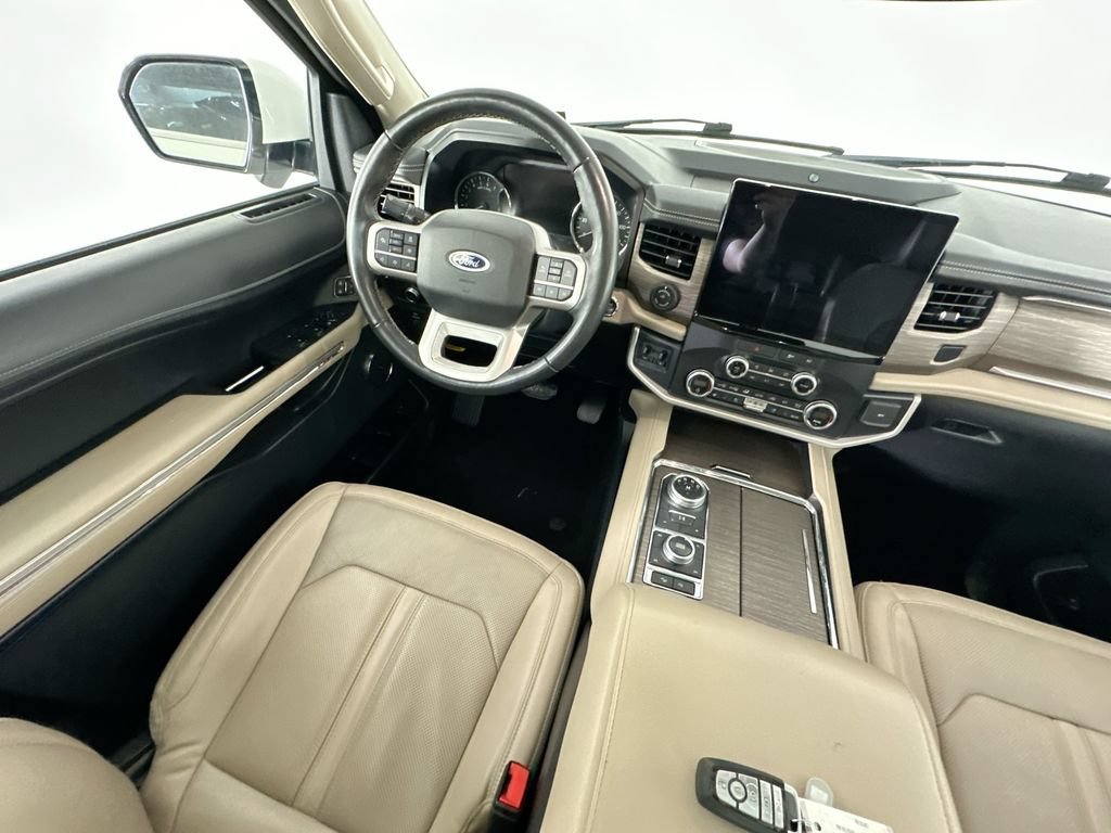 Used 2022 Ford Expedition Max Limited AWD/4WD image 9