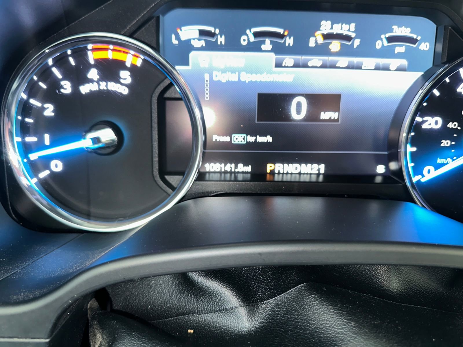 Used 2017 Ford F250 Lariat w/ Chrome Package image 16