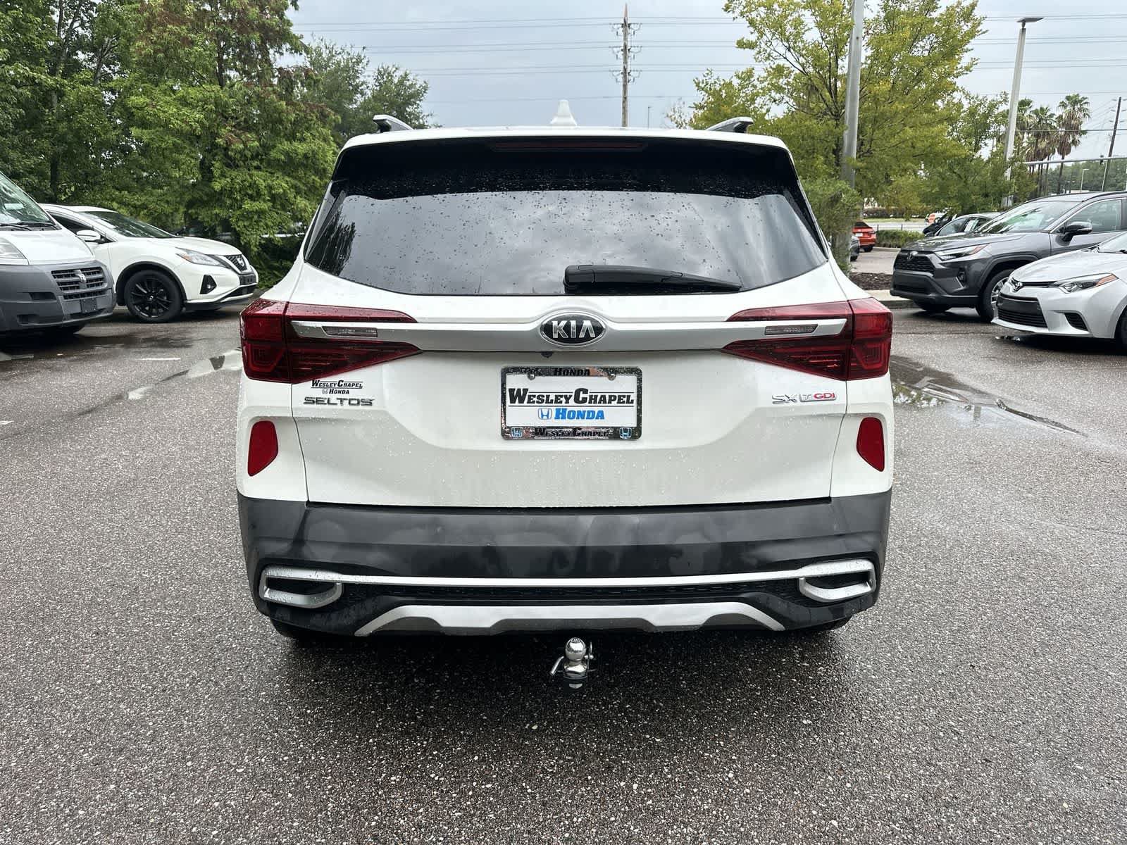 Used 2021 Kia Seltos SX w/ SX Sunroof Package AWD/4WD image 5