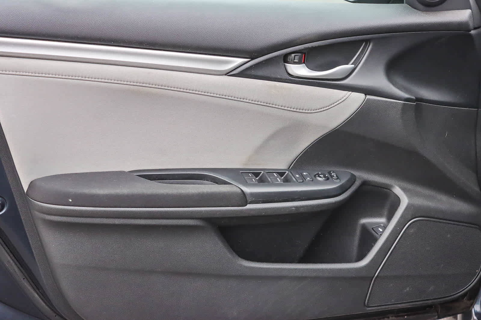 Used 2017 Honda Civic EX-T image 19