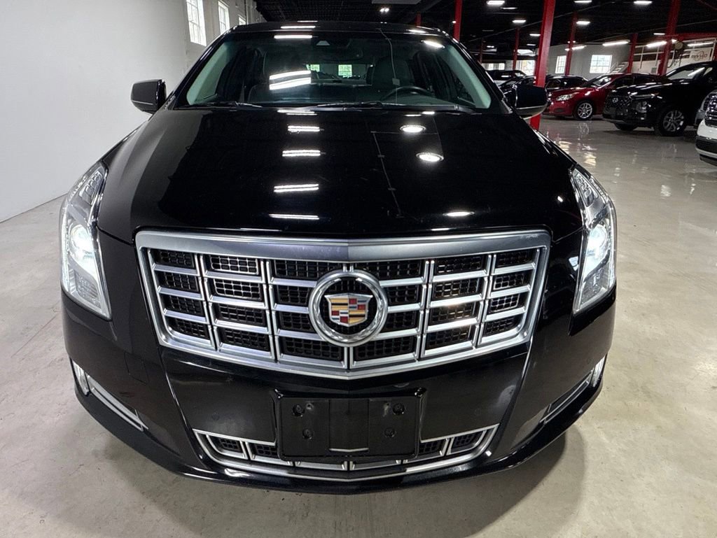 Used 2013 Cadillac XTS Luxury w/ Driver Awareness Package AWD/4WD image 9