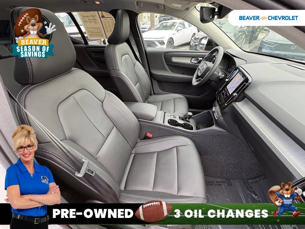 Used 2026 Volvo XC40 B4 Core FWD image 28