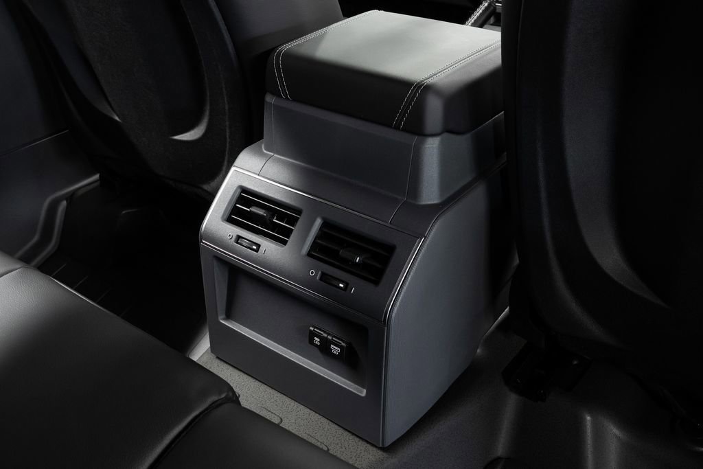 New 2025 INEOS Grenadier image 40