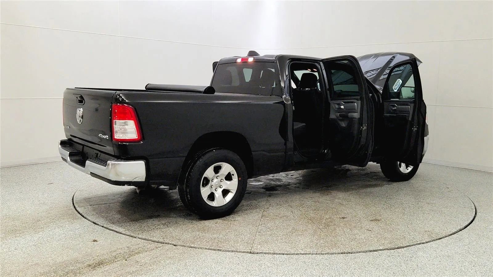 Used 2022 RAM 1500 Big Horn image 12