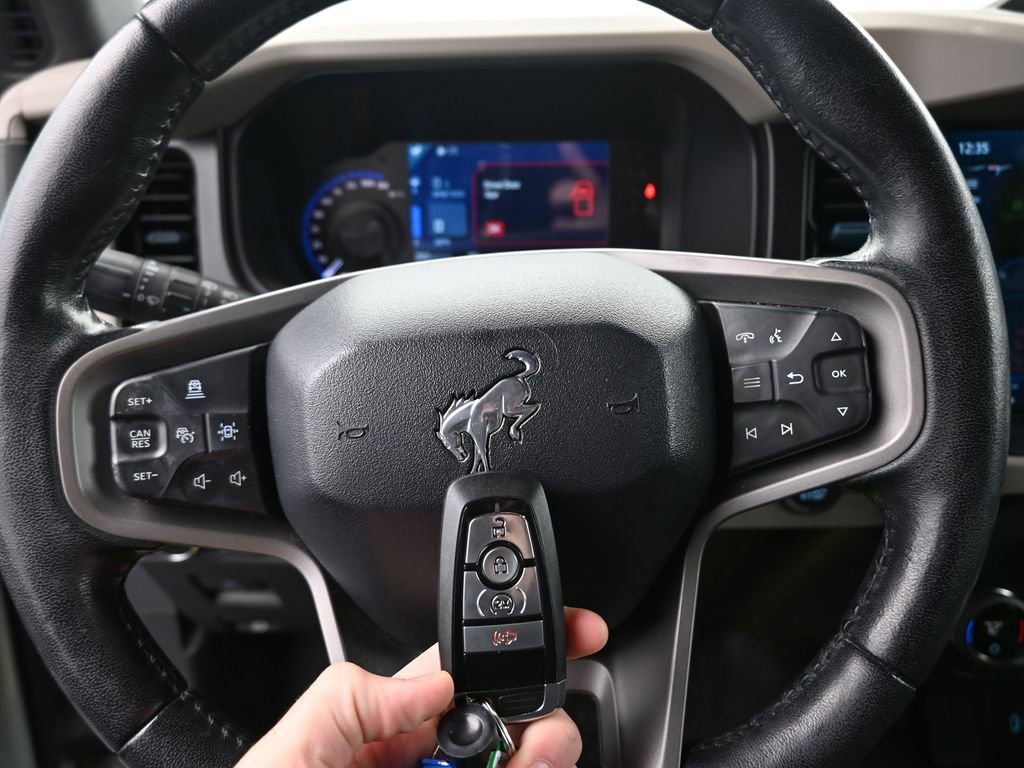 Used 2021 Ford Bronco Wildtrak image 37