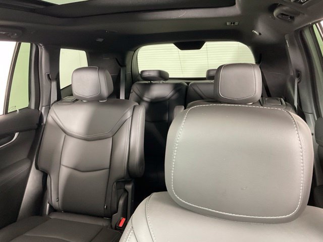 Used 2025 Cadillac XT6 Premium Luxury w/ LPO, Floor Liner Package AWD/4WD image 32