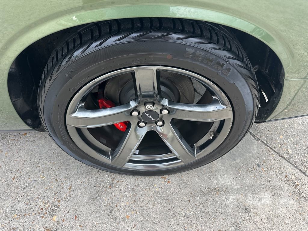 Used 2018 Dodge Challenger SRT Hellcat image 15