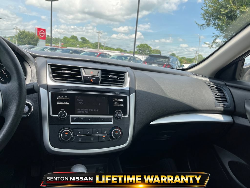 Used 2018 Nissan Altima 2.5 S w/ S Convenience Package FWD image 15