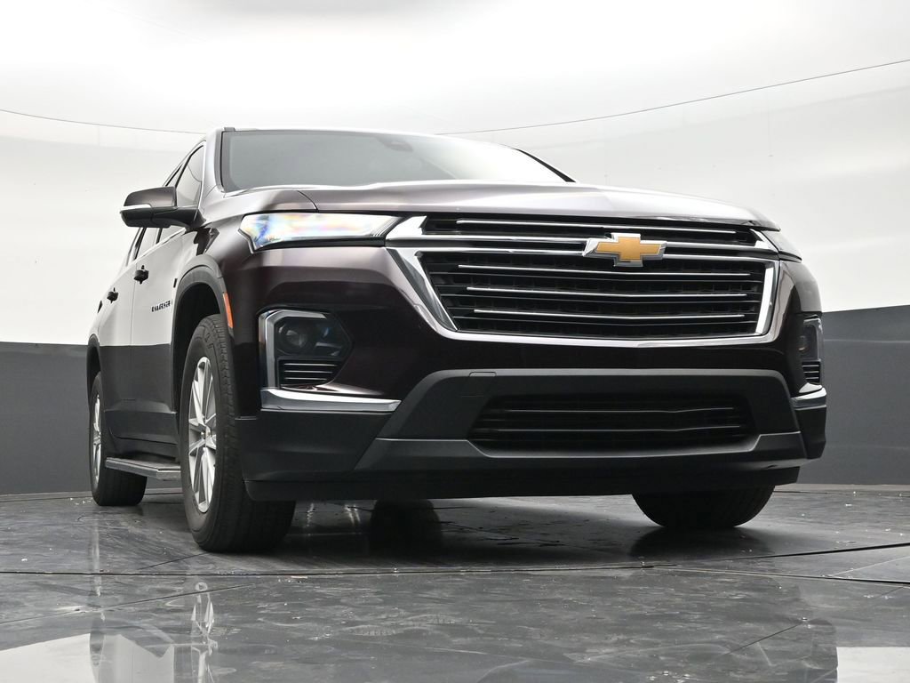 Used 2023 Chevrolet Traverse LT FWD image 27