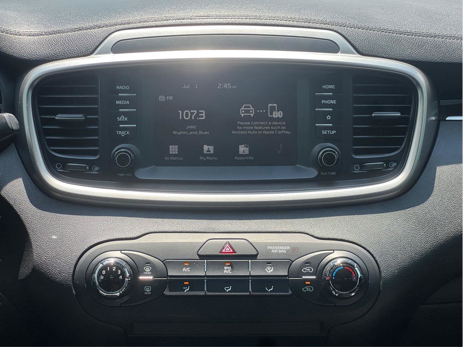 Used 2020 Kia Sorento LX FWD image 6