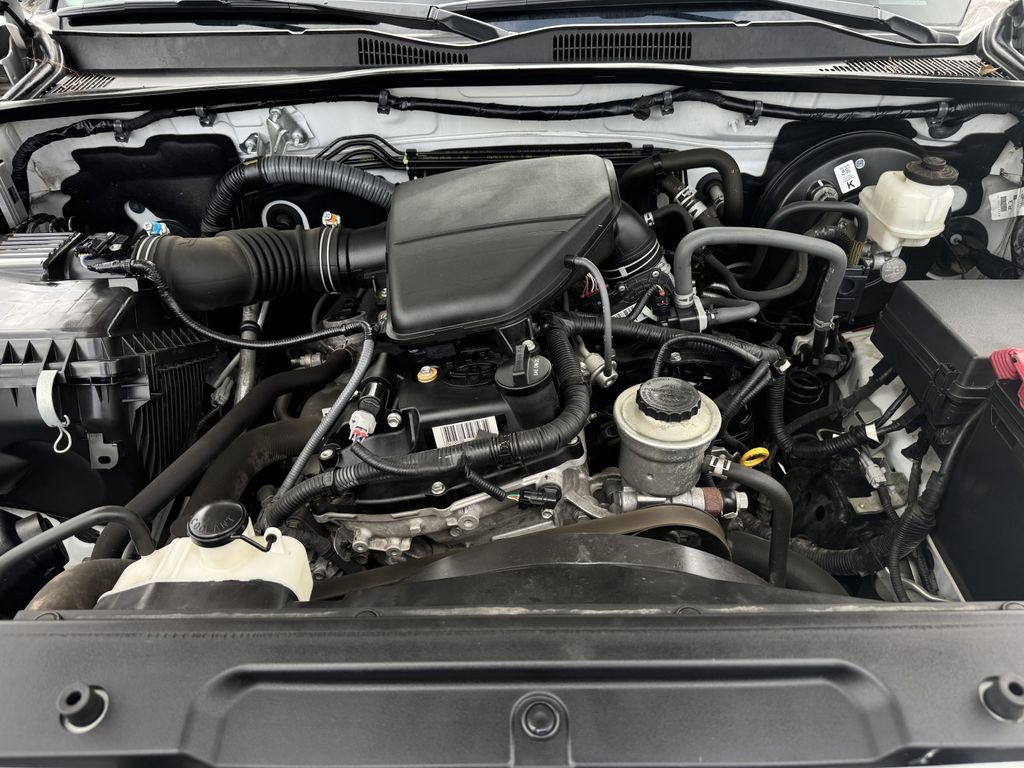 Used 2020 Toyota Tacoma SR w/ SR Convenience Package RWD image 26