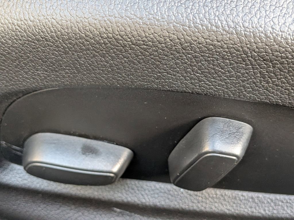 Used 2020 Chevrolet Camaro SS RWD image 18