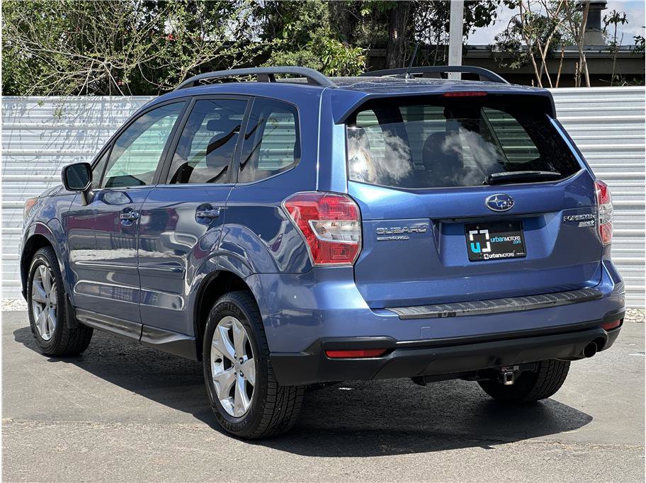 Used 2015 Subaru Forester 2.5i Limited AWD/4WD image 12
