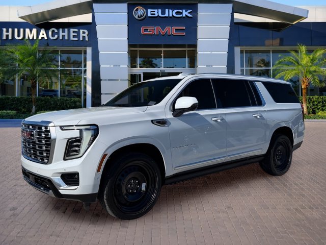 New 2027 GMC Yukon XL Denali w/ Sun & Power Step Package AWD/4WD image 3