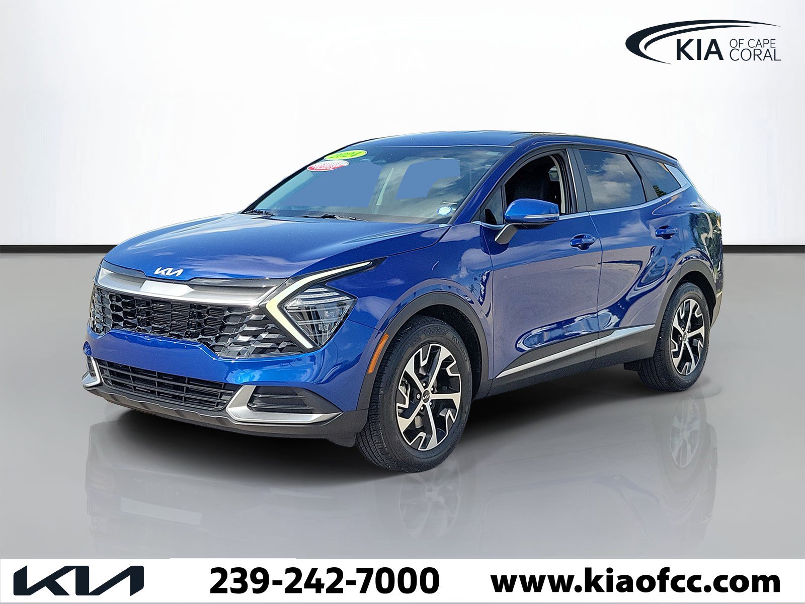 Certified 2024 Kia Sportage EX FWD image 3