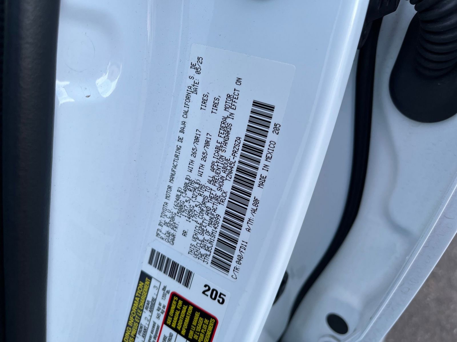 Used 2025 Toyota Tacoma TRD Off-Road image 30