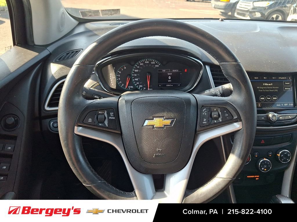 Used 2018 Chevrolet Trax LT w/ LT Convenience Package FWD image 22