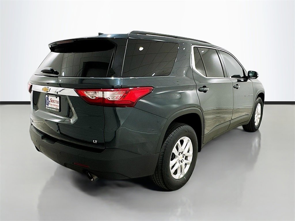 Used 2021 Chevrolet Traverse LT image 7