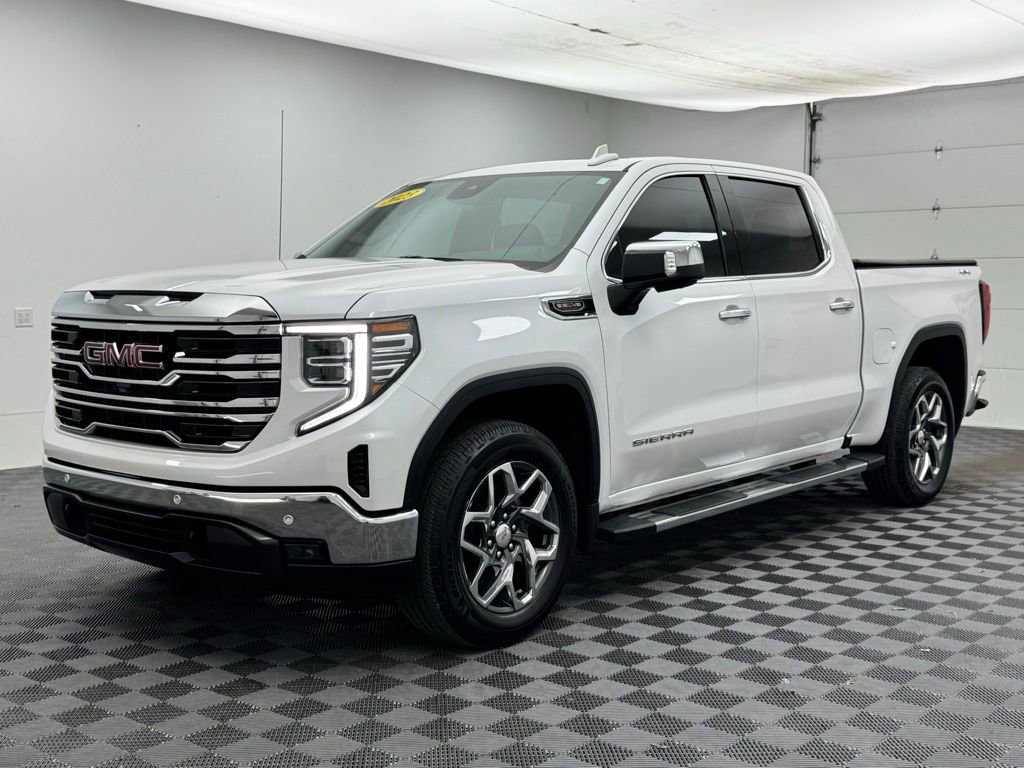 Used 2023 GMC Sierra 1500 SLT w/ SLT Premium Plus Package image 2