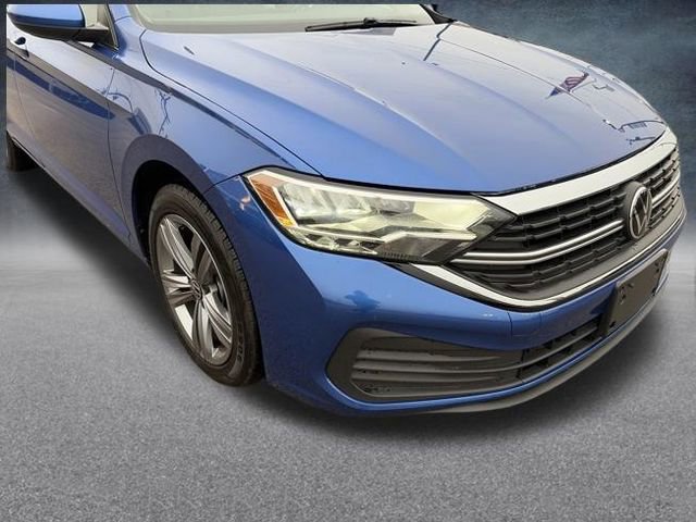 Used 2024 Volkswagen Jetta SE image 50