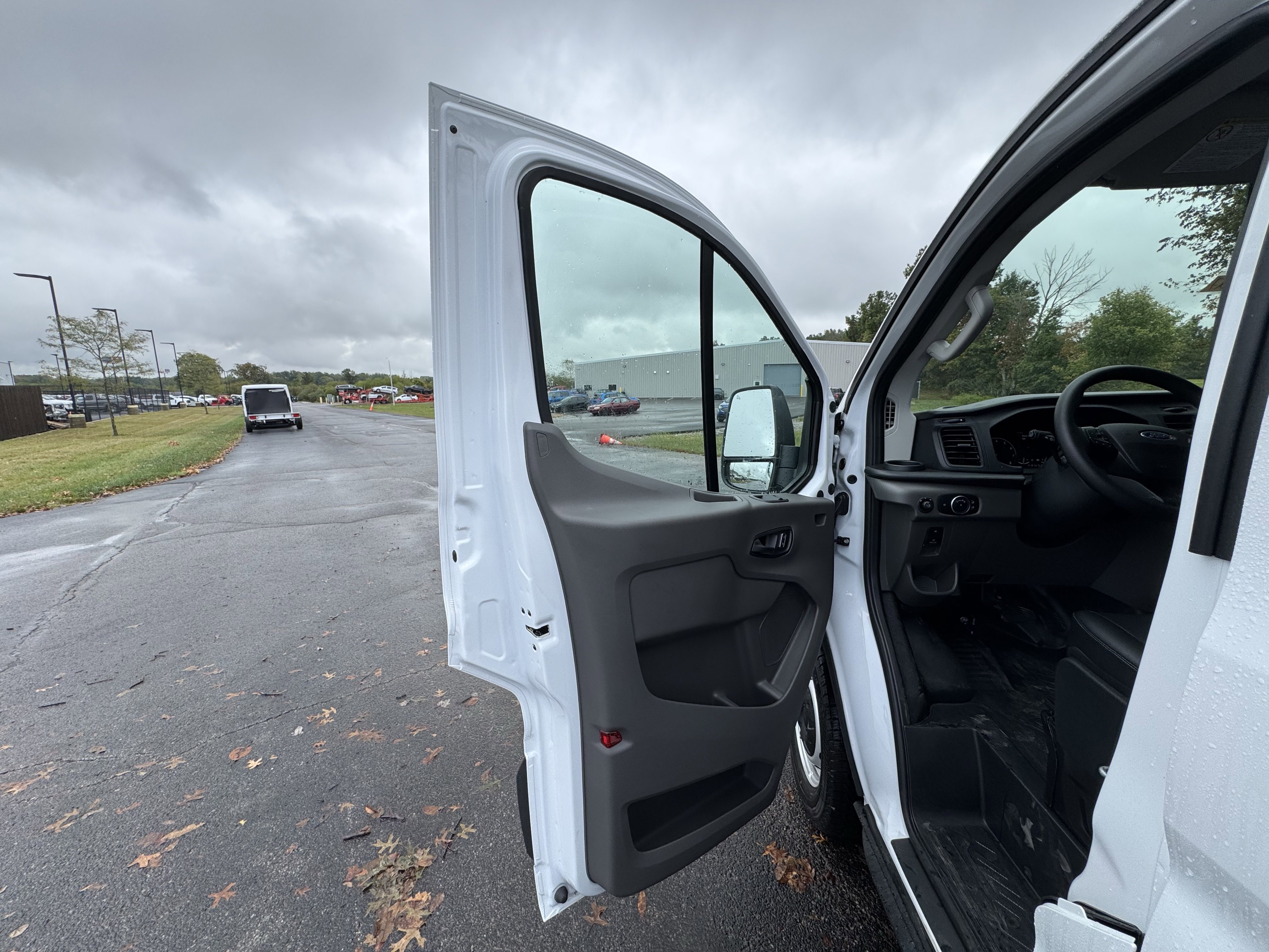 New 2025 Ford Transit 250 Low Roof image 10