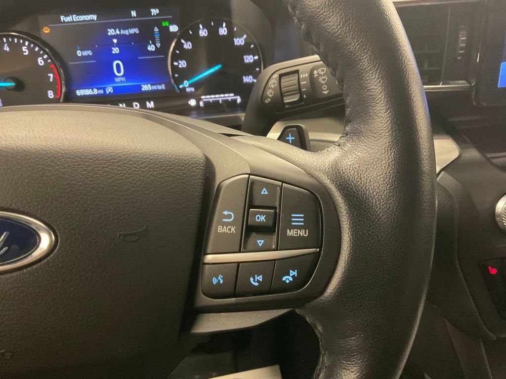 Used 2020 Ford Explorer XLT w/ Equipment Group 202A AWD/4WD image 18
