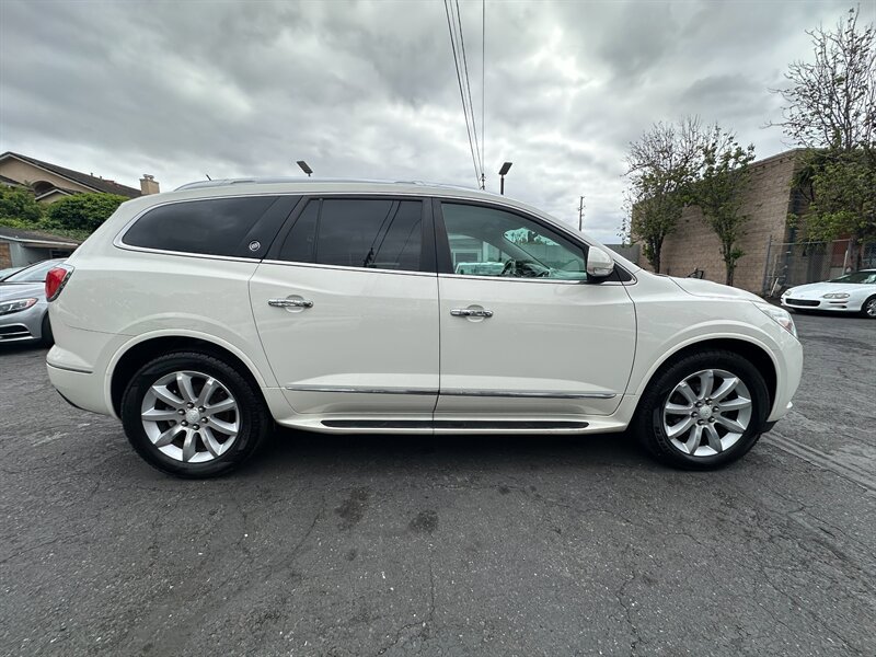 Used 2014 Buick Enclave Leather FWD image 4