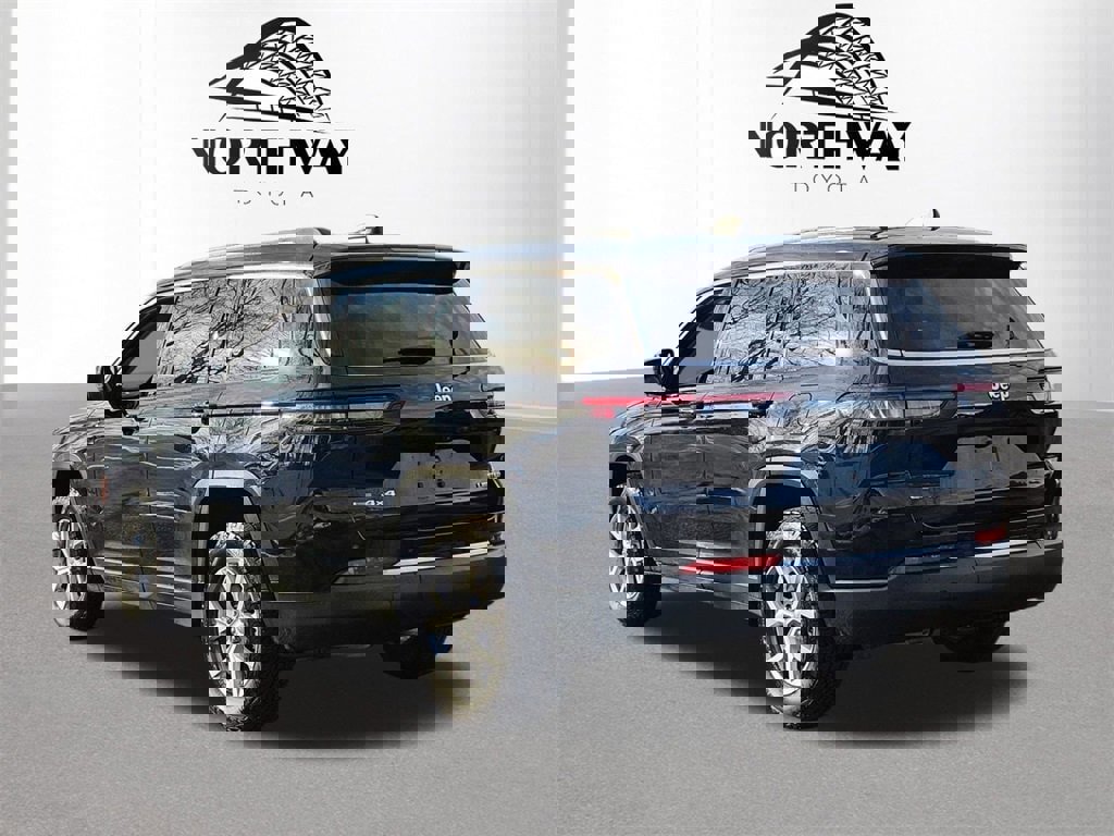 Used 2021 Jeep Grand Cherokee L Limited image 4