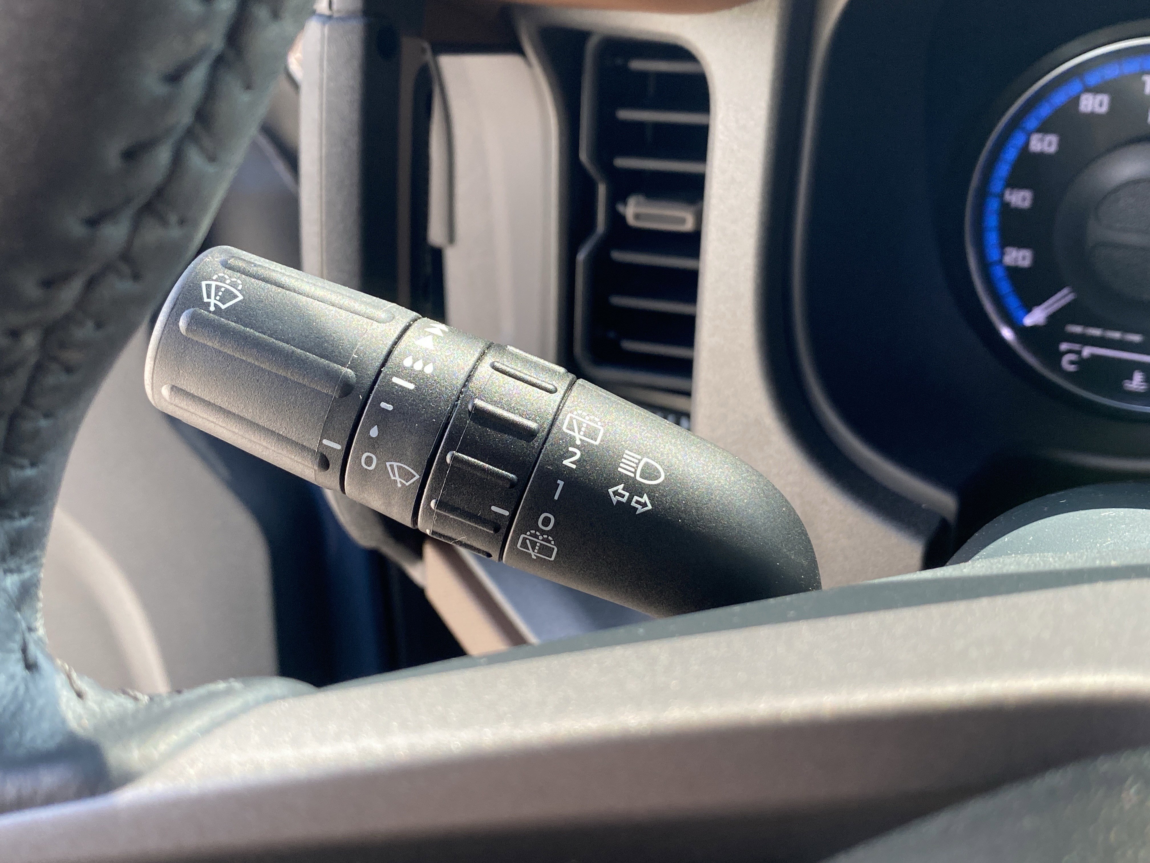 Used 2024 Ford Bronco Outer Banks image 28