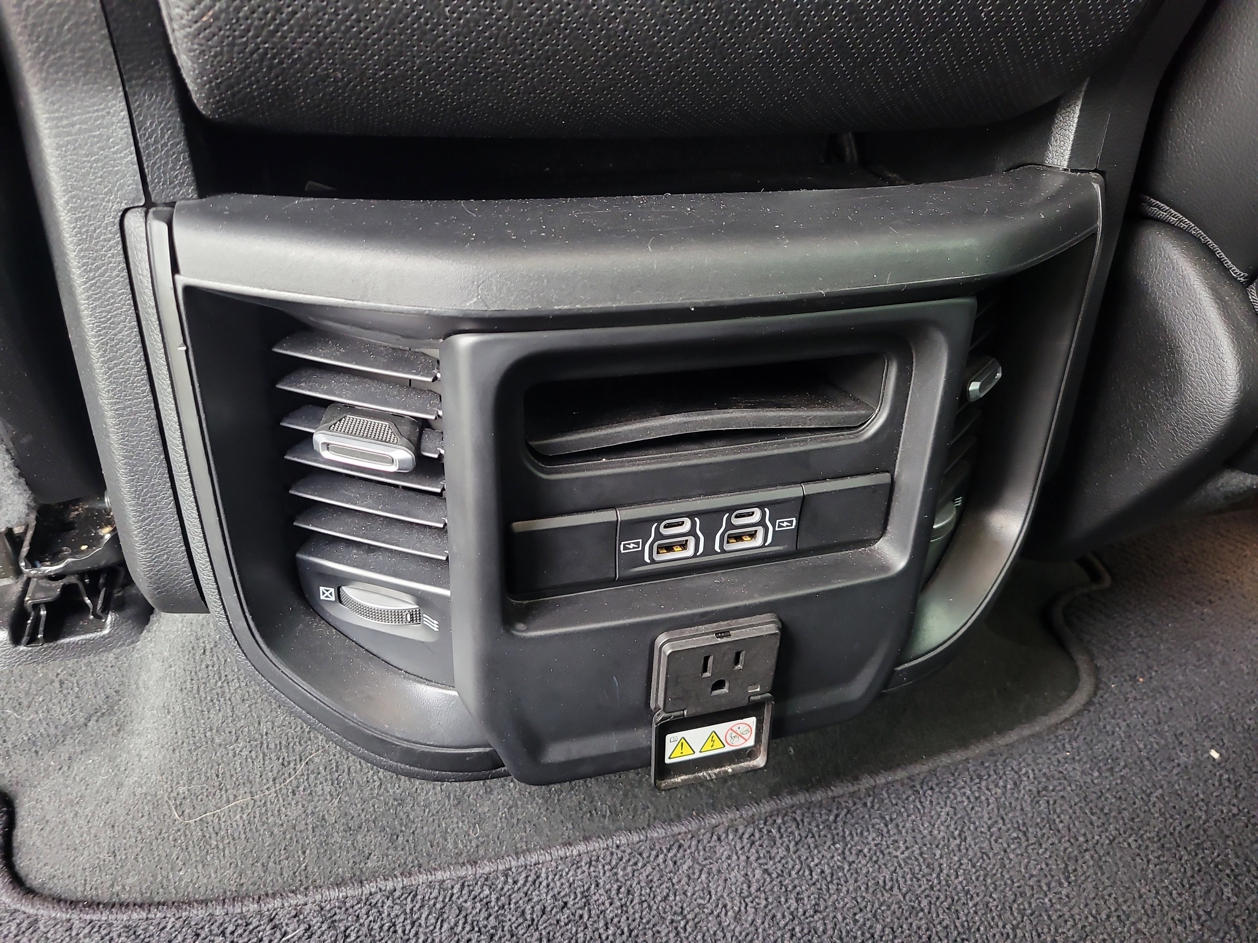 Used 2022 RAM 1500 Laramie RWD image 14