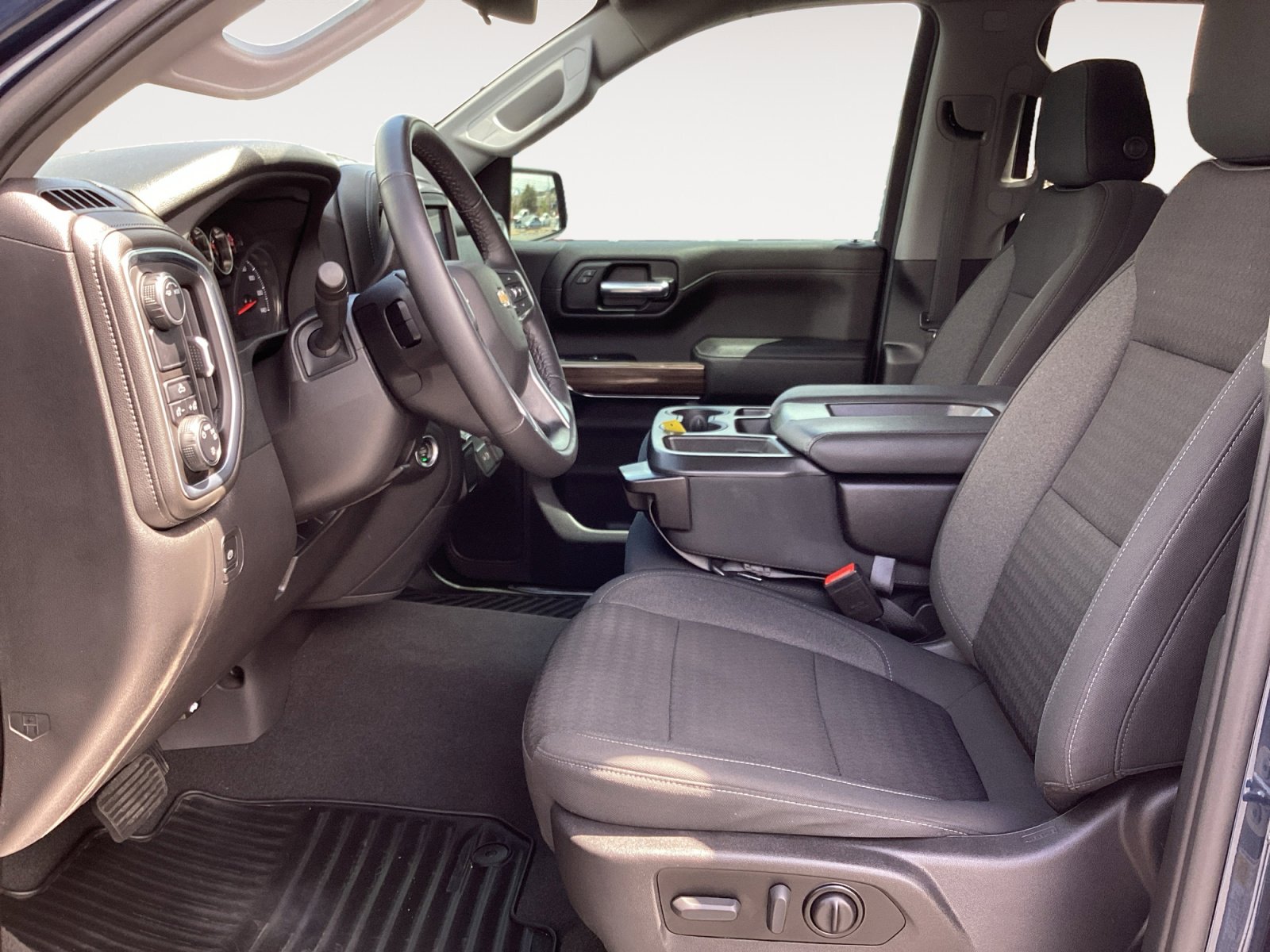 Used 2022 Chevrolet Silverado 1500 LT RWD image 26