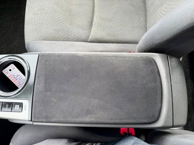 Used 2014 Toyota Prius V Three image 38