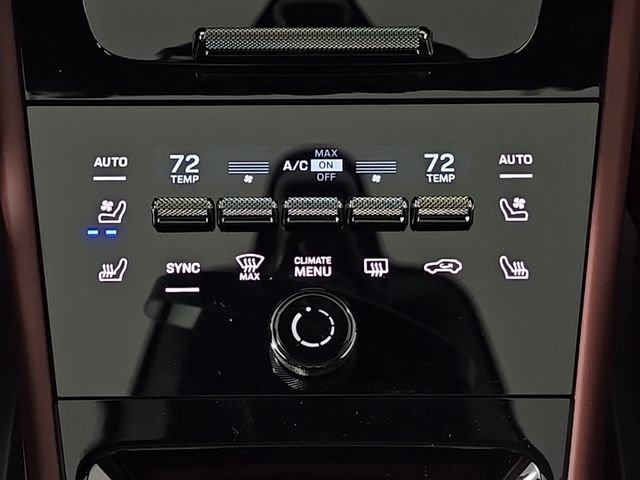 New 2025 Porsche Cayenne S AWD/4WD image 23