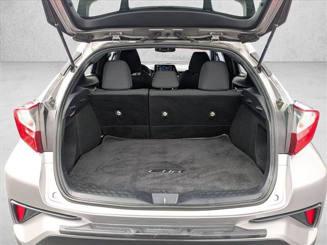 Used 2018 Toyota C-HR XLE image 6