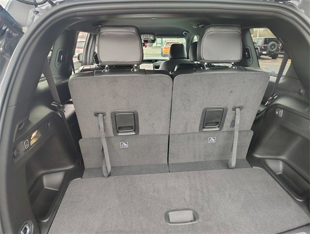 New 2025 Jeep Grand Cherokee L Limited w/ Black Appearance Package image 33