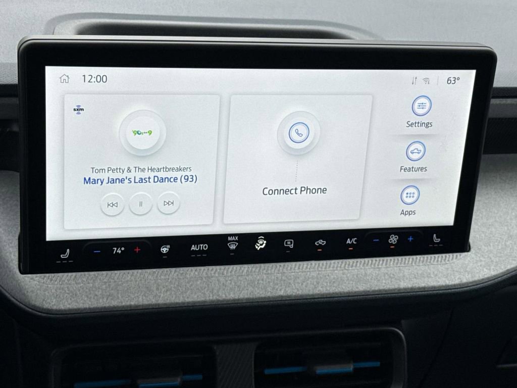 Used 2025 Ford Maverick XLT w/ XLT Luxury Package image 16