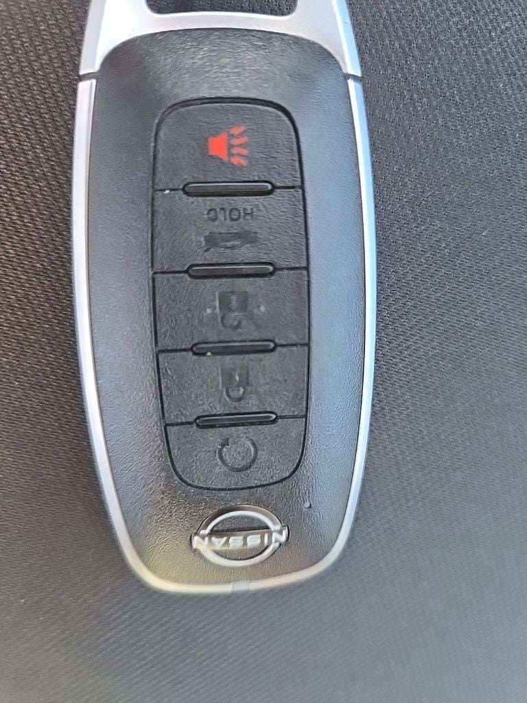Used 2025 Nissan Versa SR w/ Trunk Package FWD image 44