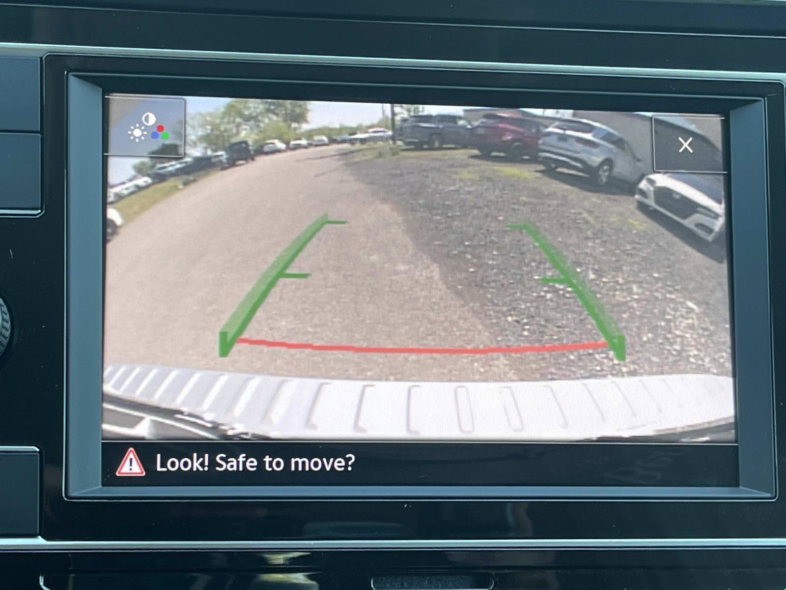 Used 2023 Volkswagen Tiguan S FWD image 31