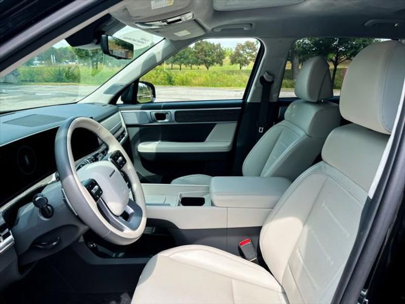 Used 2025 Hyundai Santa Fe Calligraphy image 20