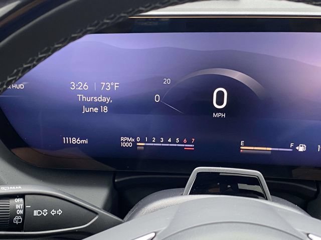 Certified 2025 Buick Enclave Avenir w/ Super Cruise Package AWD/4WD image 33