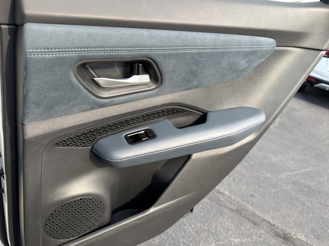 Certified 2024 Nissan Ariya AWD image 25