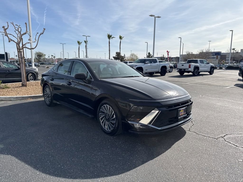 Used 2025 Hyundai Sonata SEL image 4