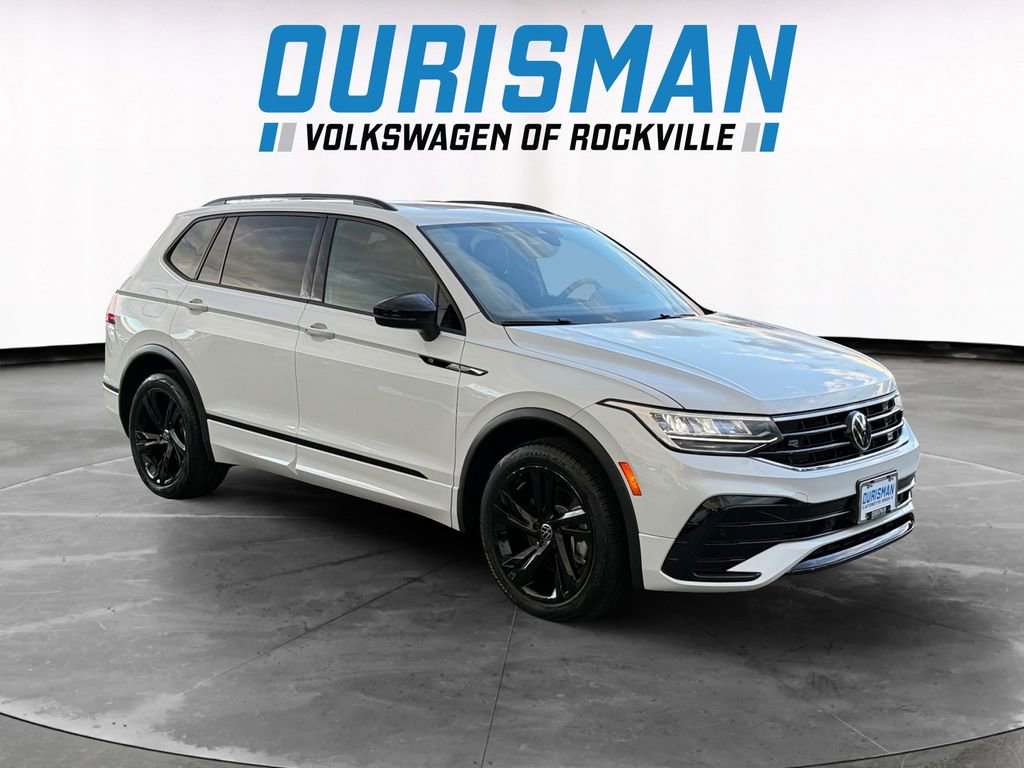 Used 2023 Volkswagen Tiguan SE R-Line