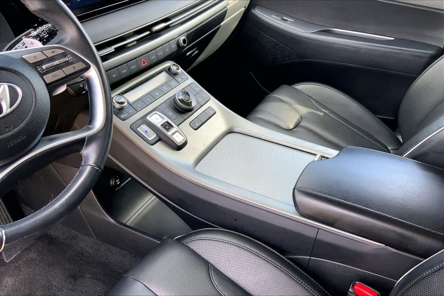 Used 2024 Hyundai Palisade SEL FWD image 15