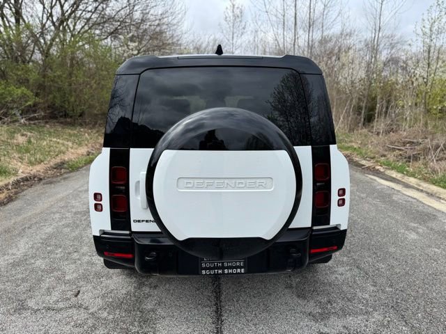 Certified 2024 Land Rover Defender 130 X-Dynamic SE AWD/4WD image 6