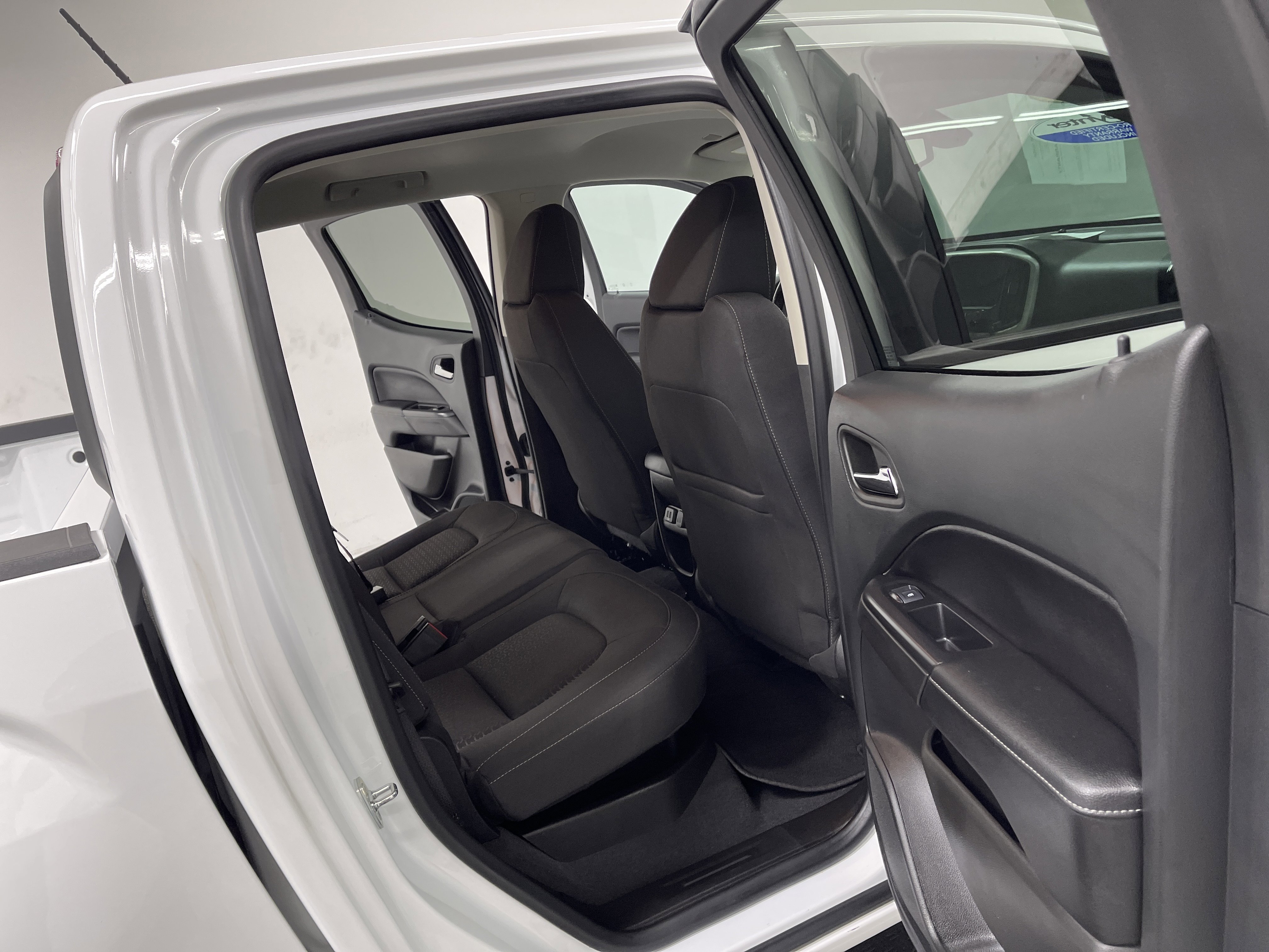 Used 2022 GMC Canyon Elevation w/ Trailering Package image 18