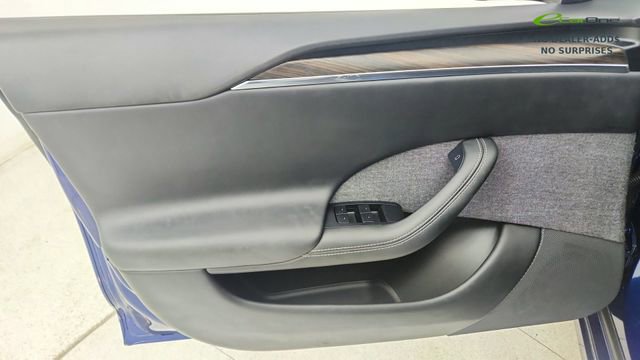 Used 2023 Tesla Model S AWD/4WD image 34